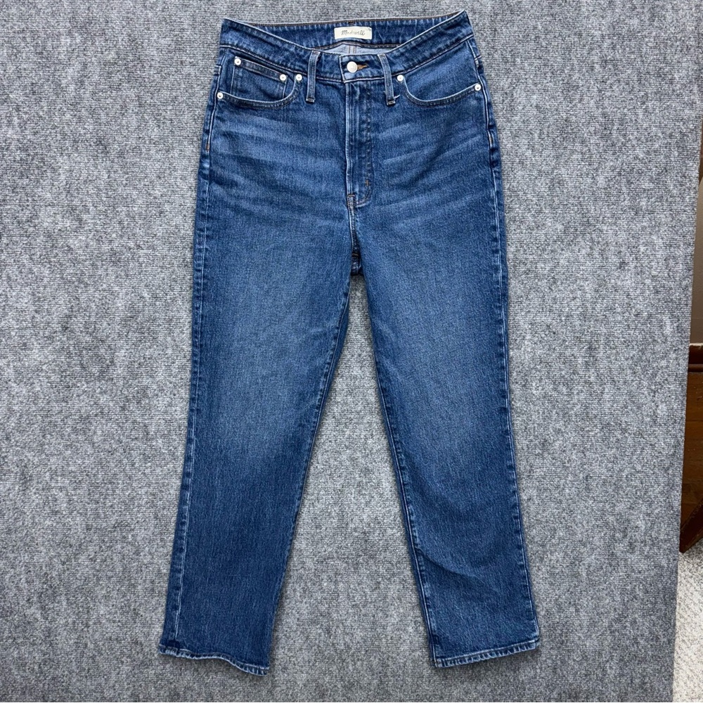 Madewell curvy perfect vintage straight jeans Women's size 30 30x29